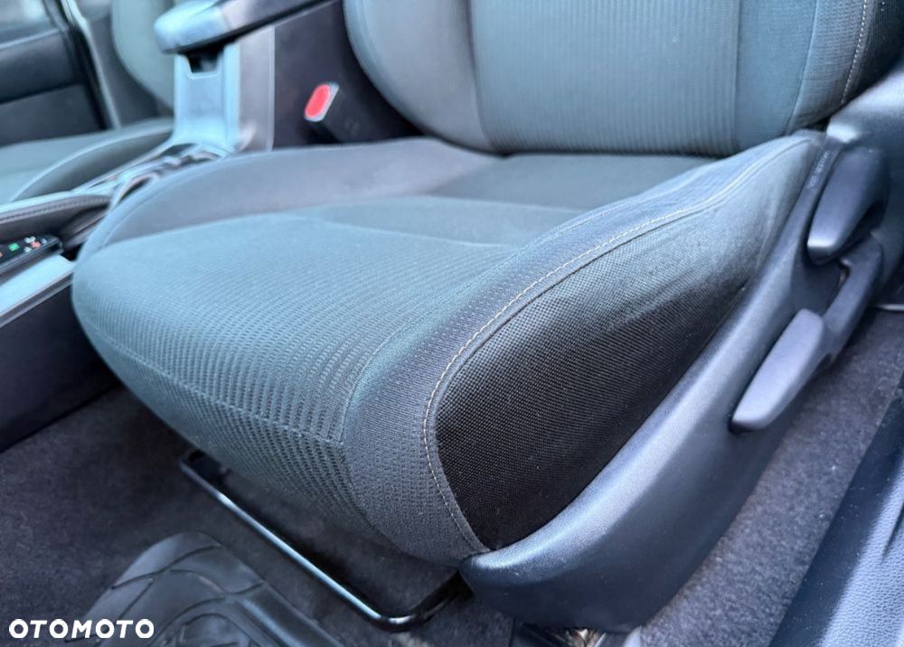 Toyota RAV4 2.0 Prestige MS EU6 - 29