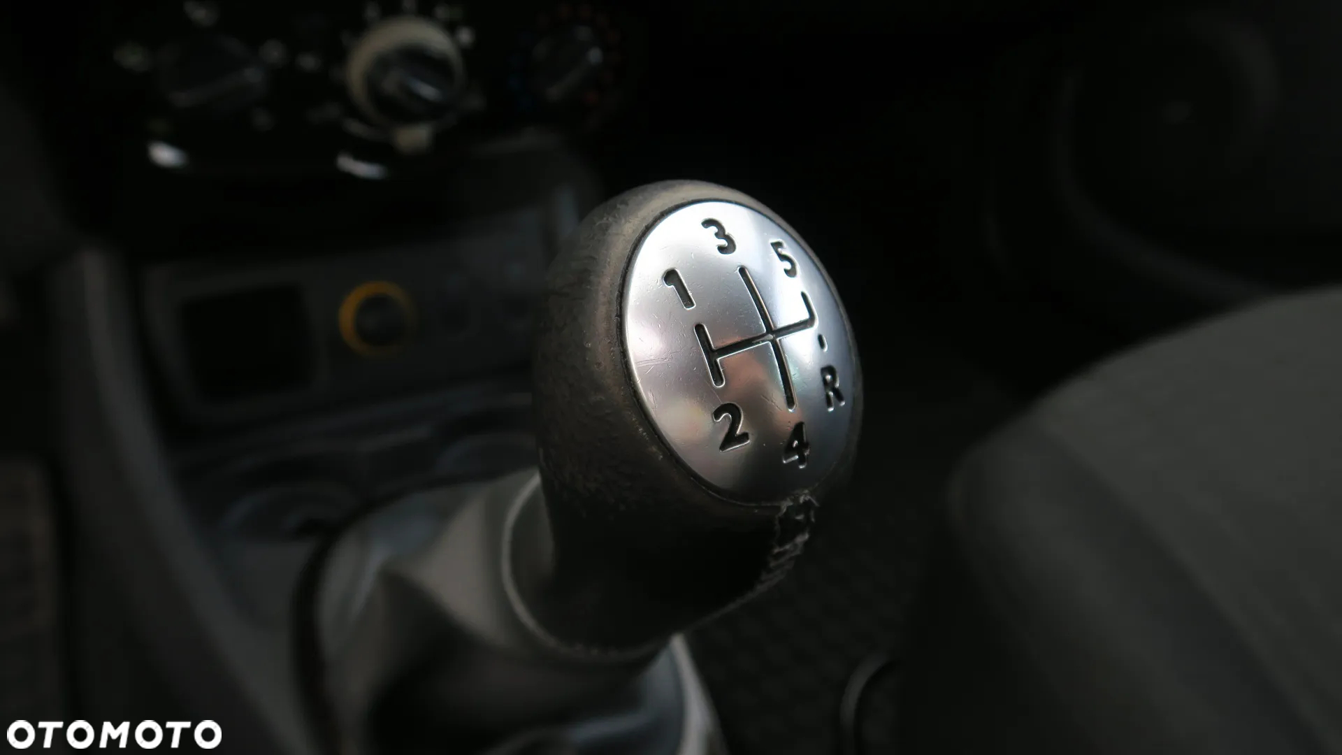 Dacia Duster 1.6 16V 4x2 Ambiance - 18