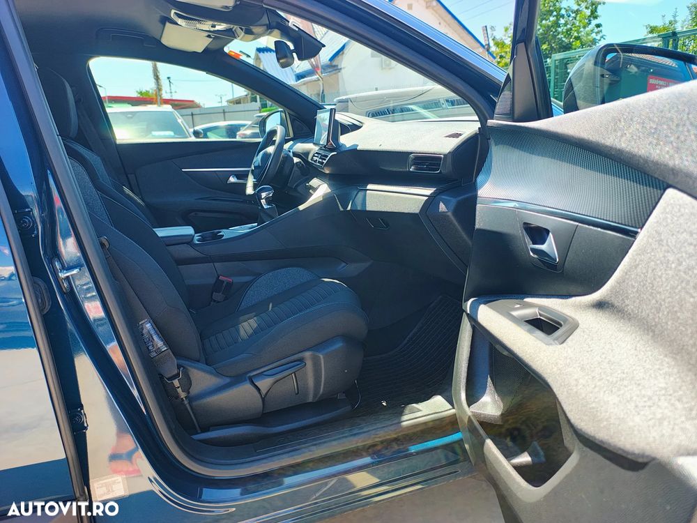 Peugeot 3008 PureTech 130 Stop & Start GPF Active Business-Paket - 12