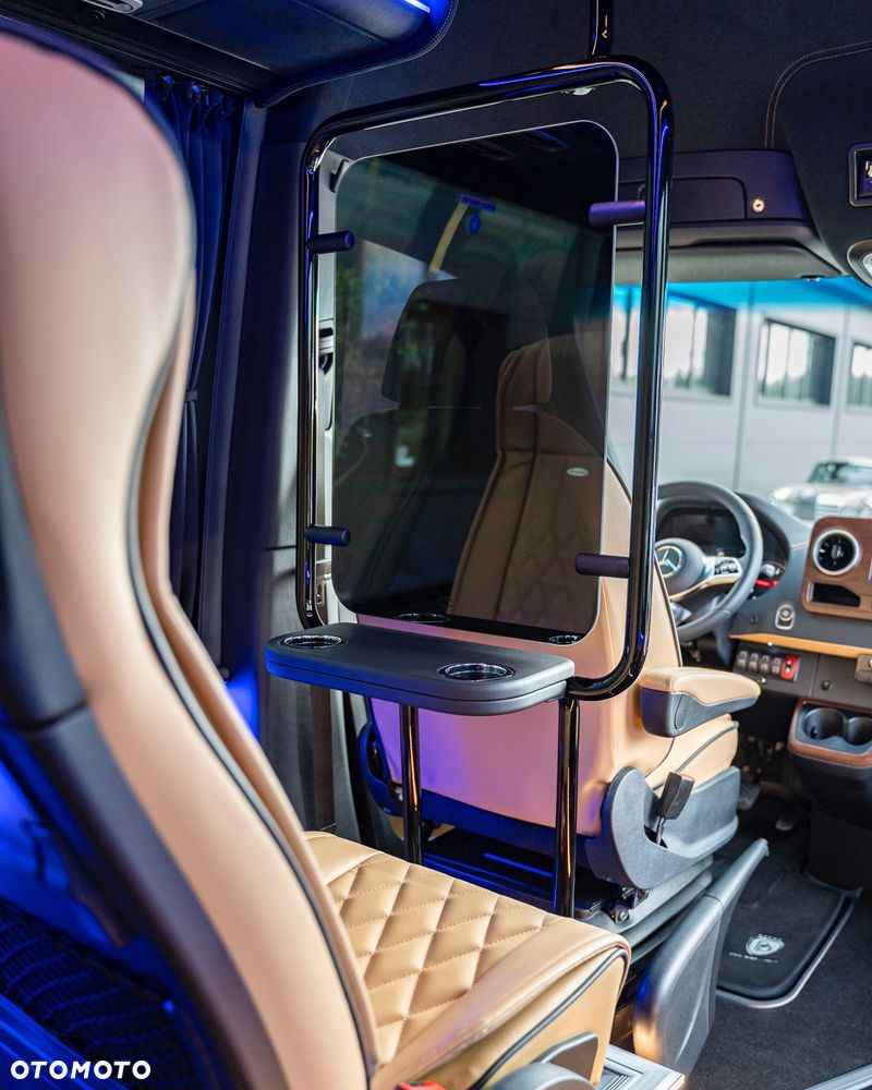 Mercedes-Benz Sprinter 519 - 35