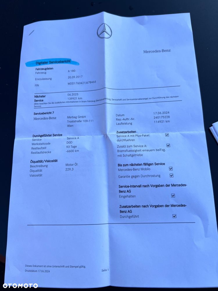 Mercedes-Benz Klasa A 180 BlueEfficiency Edition - 24