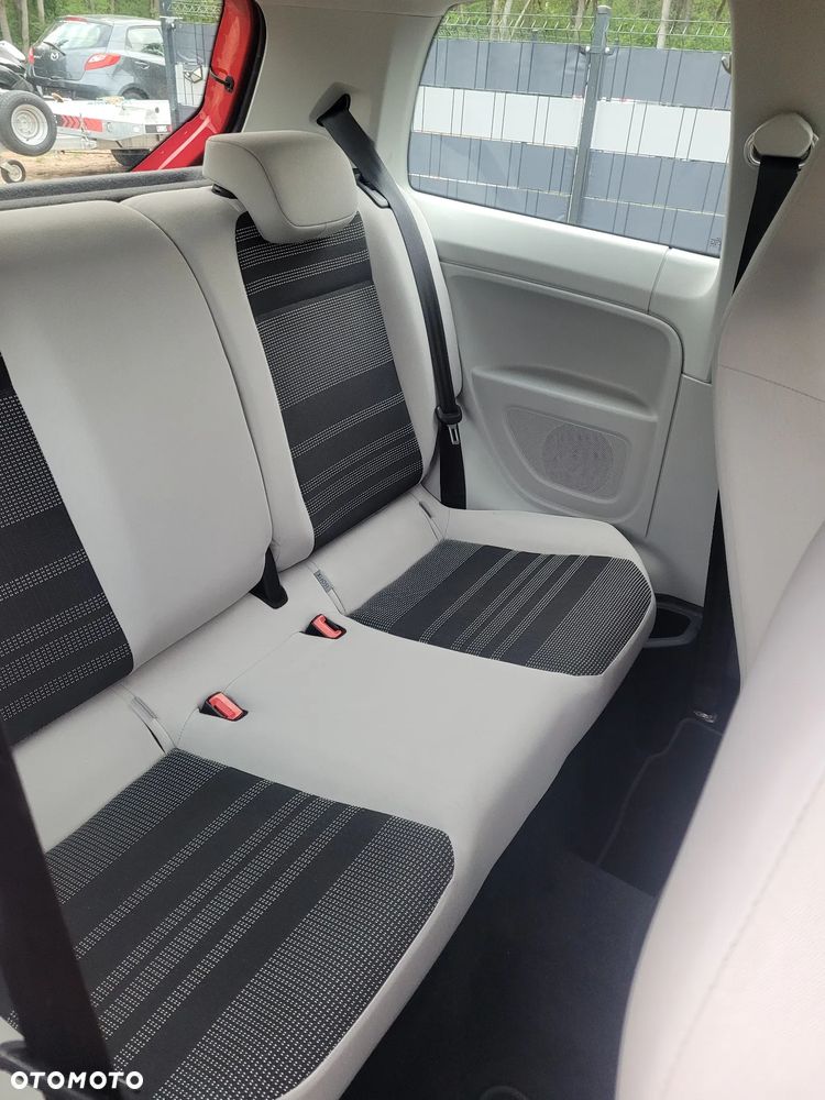 Seat Mii 1.0 by Cosmopolitan - 18