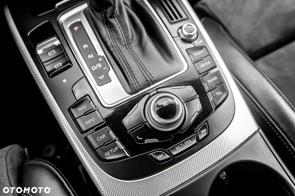 Audi A4 Avant 2.0 TFSI Quattro S tronic - 29
