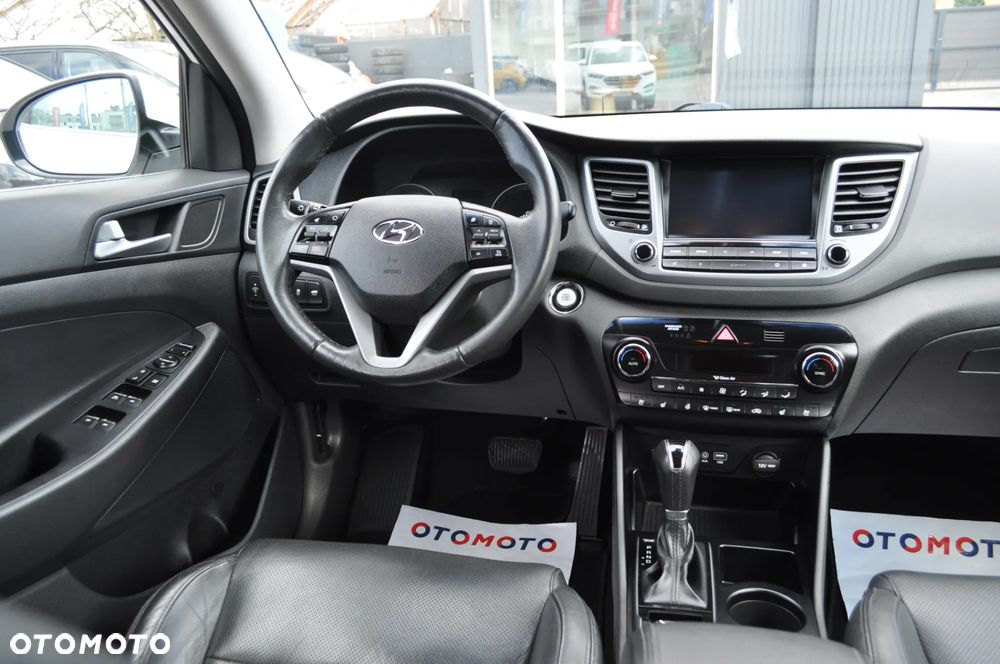 Hyundai Tucson 2.0 CRDI 4WD Automatik Premium - 21