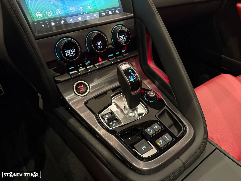 Jaguar F-Type 5.0 V8 S/C R75 AWD - 16