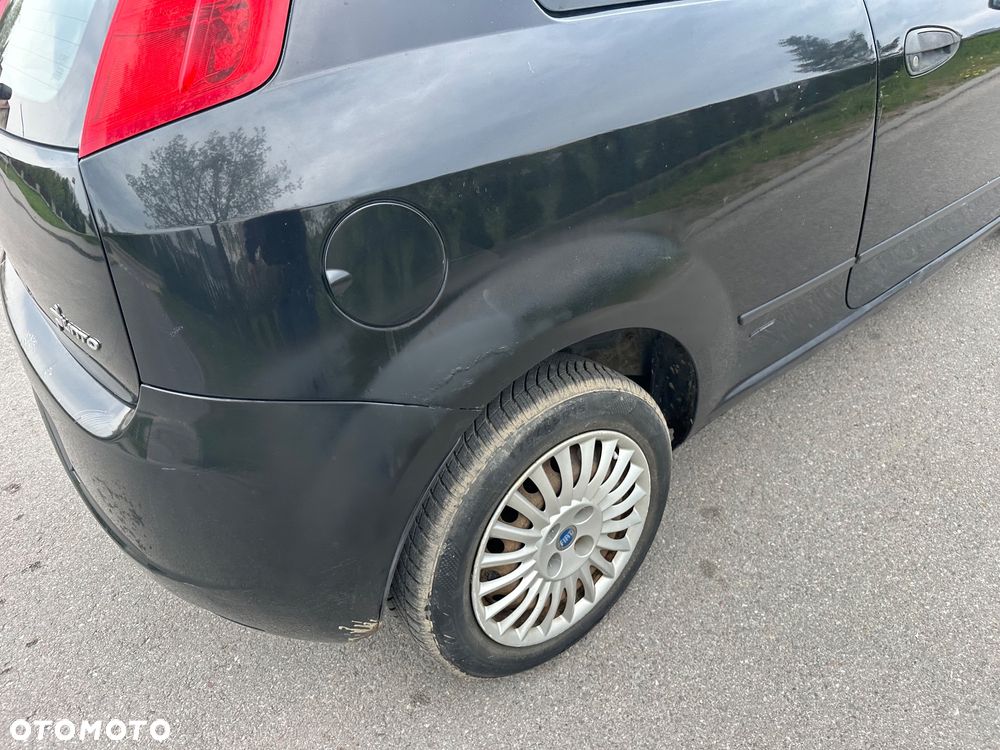 Fiat Punto 1.2 8V Fresh - 8