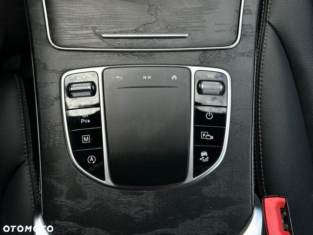 Mercedes-Benz GLC 200 d 4-Matic Business Edition - 25