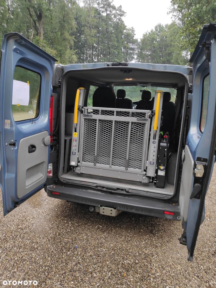 Renault Trafic - 1