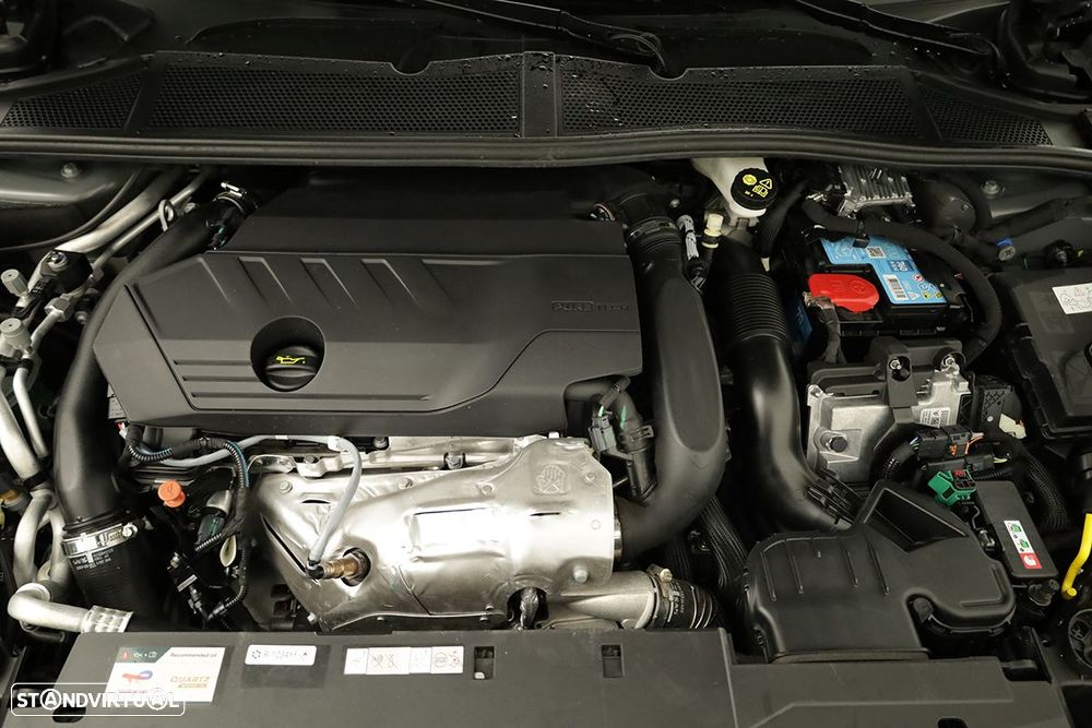 Peugeot 408 1.6 Hybrid Allure e-EAT8 - 26