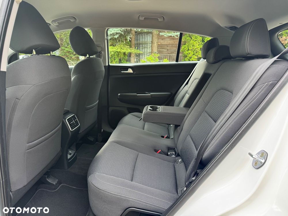 Kia Sportage 1.7 CRDI 2WD ISG Dream-Team Edition - 17