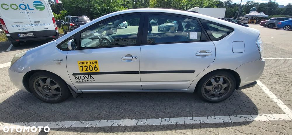 Toyota Prius 1.5 VVT-i Sol - 12