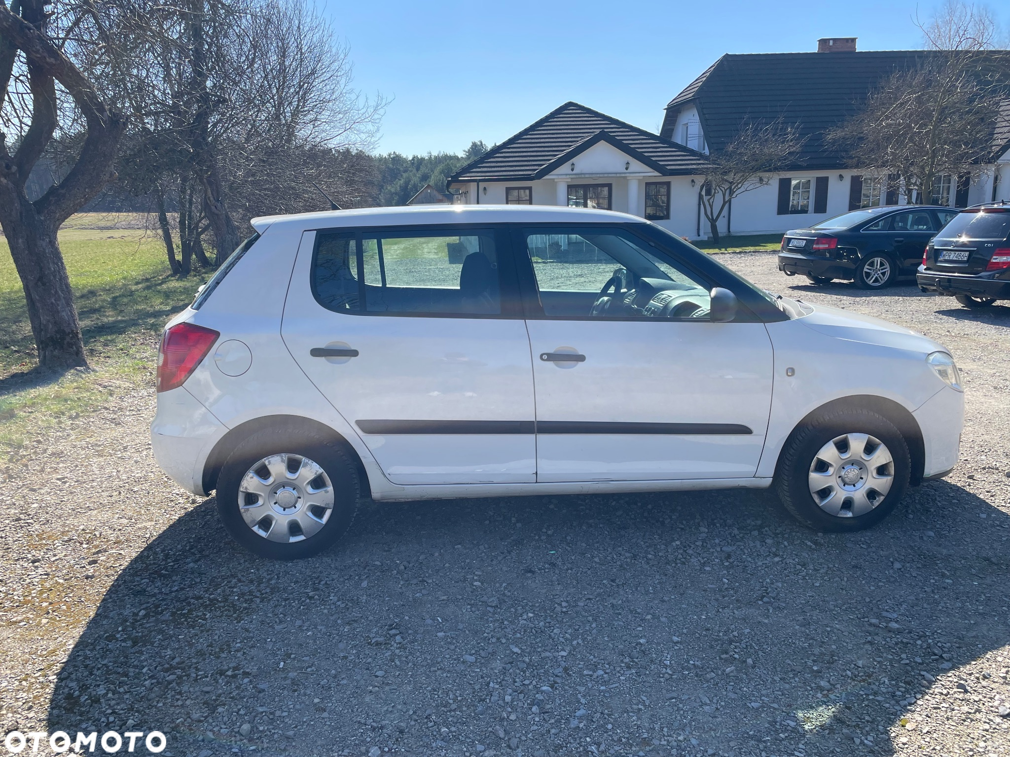 Skoda Fabia - 8