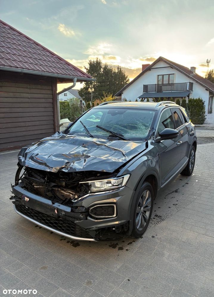 Volkswagen T-Roc 1.5 TSI OPF DSG ACTIVE - 5