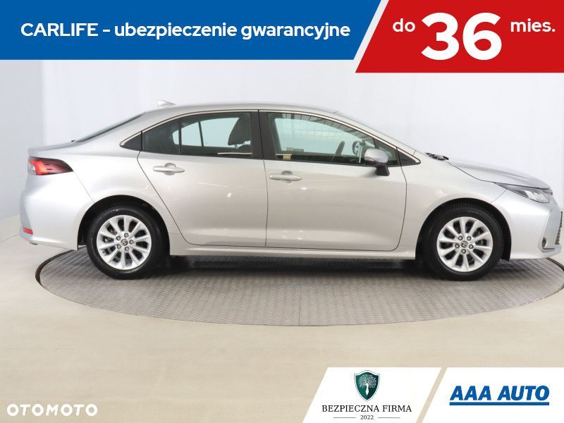 Toyota Corolla - 8