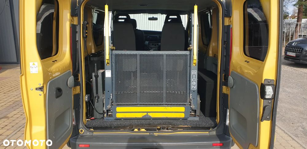 Renault Trafic - 9