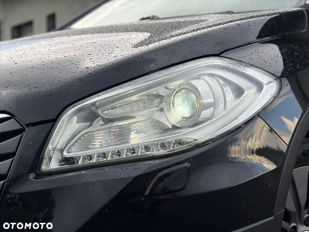 Suzuki SX4 S-Cross 1.6 Premium Plus 4WD - 11