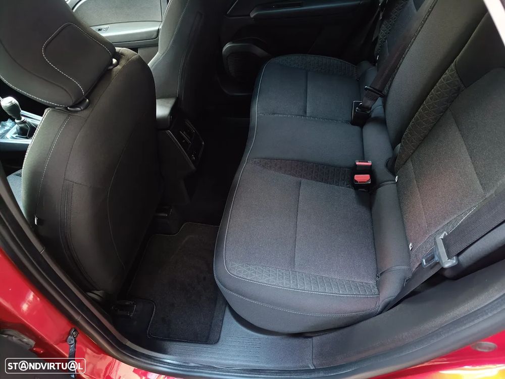 Renault Captur TCe 100 INTENS - 16