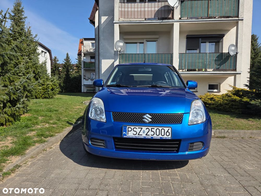 Suzuki Swift - 12