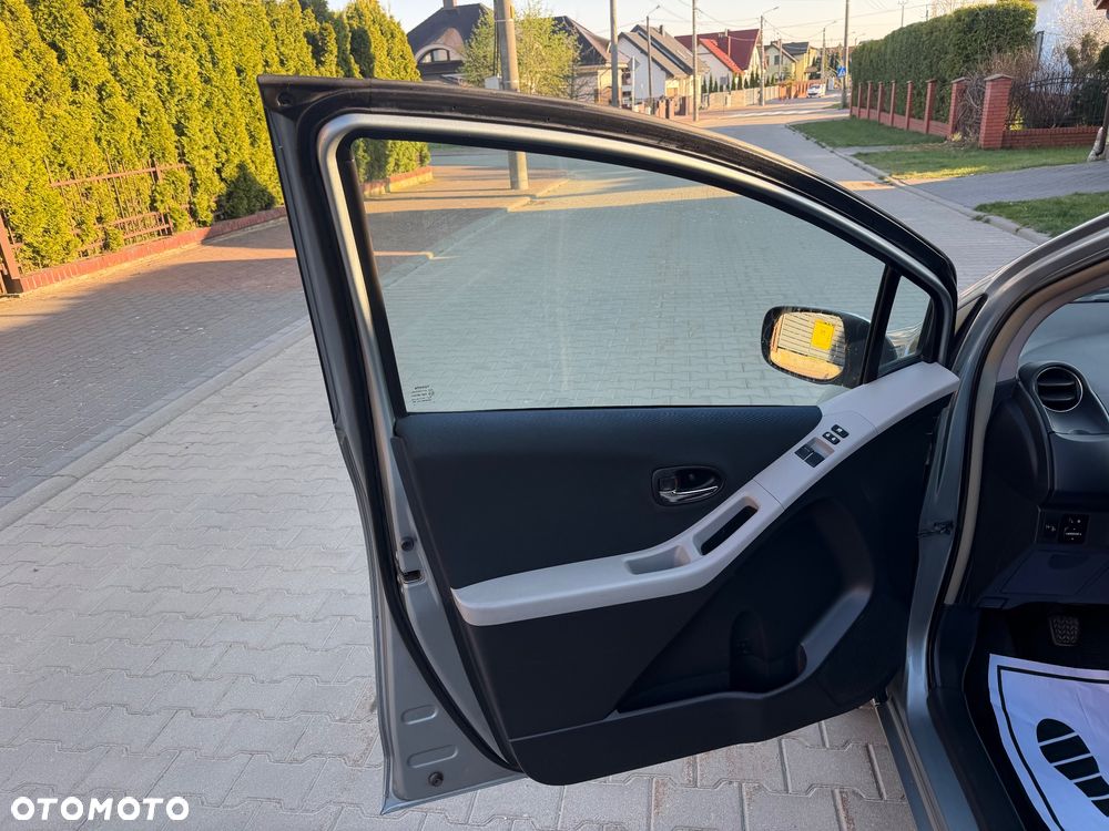 Toyota Yaris 1.33 Luna Start - 29