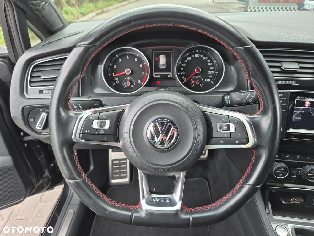 Volkswagen Golf GTI BlueMotion Technology - 36