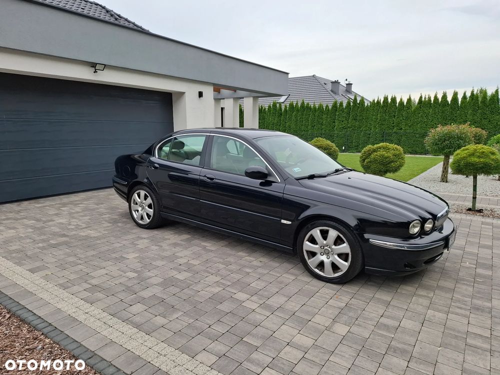 Jaguar X-Type 2.5 High - 11