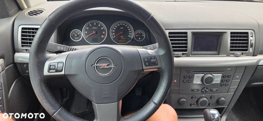 Opel Vectra 2.8 V6 Turbo Automatik Cosmo - 9