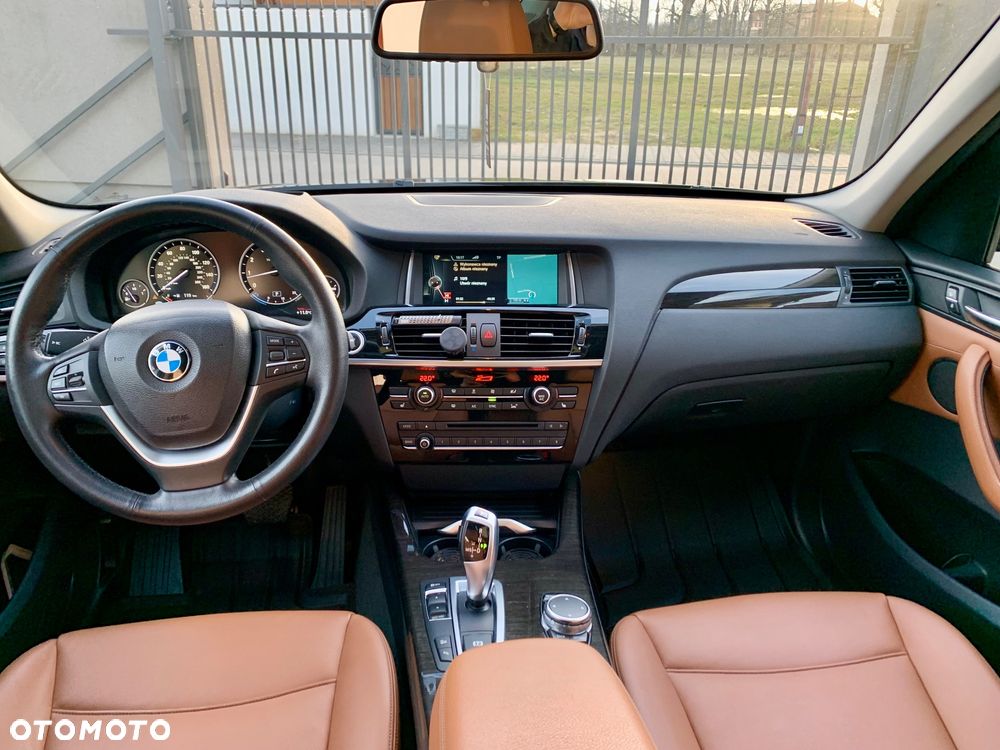 BMW X3 28i xDrive - 10