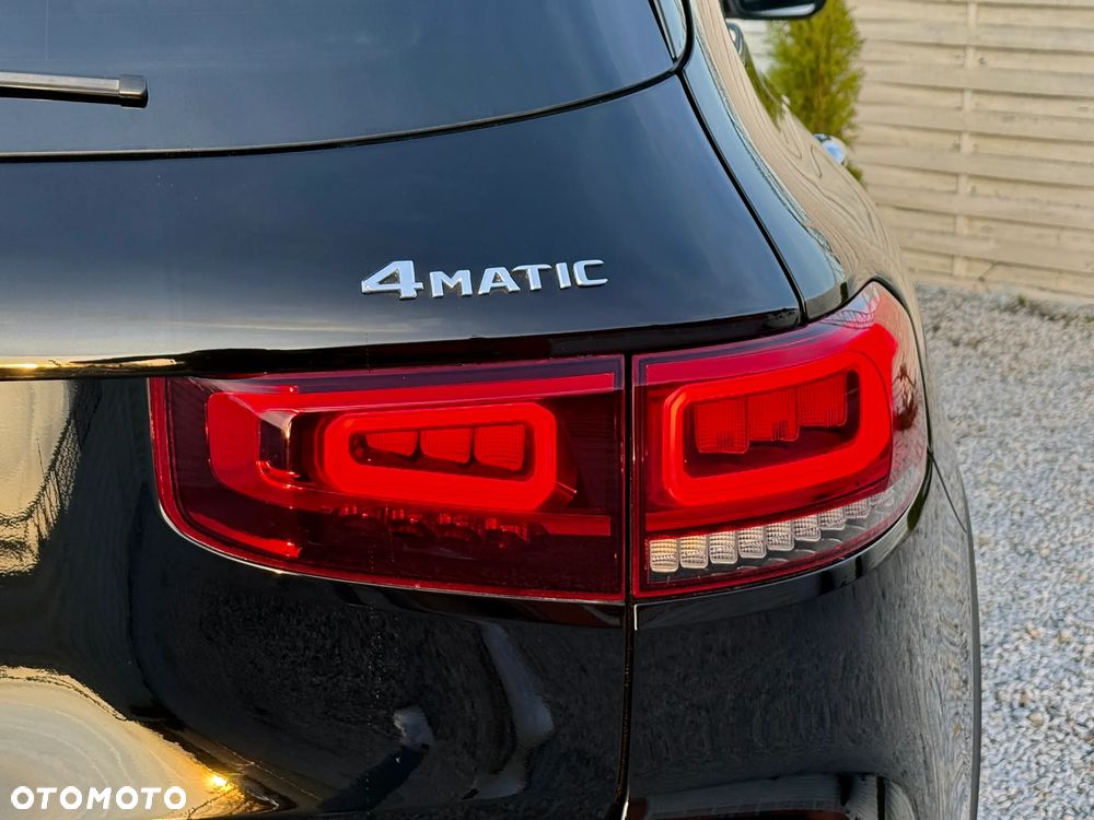 Mercedes-Benz GLB 250 4-Matic 8G-DCT - 29