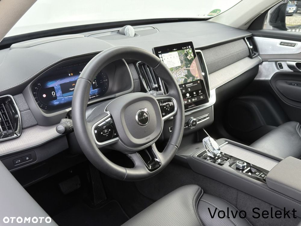 Volvo XC 90 - 25