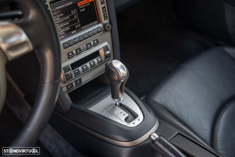 Porsche 911 (997) Carrera 4 Tiptronic - 18