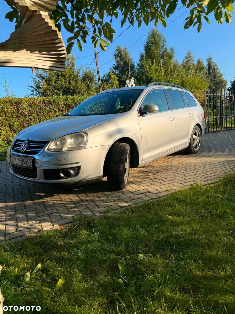 Volkswagen Golf Variant - 1