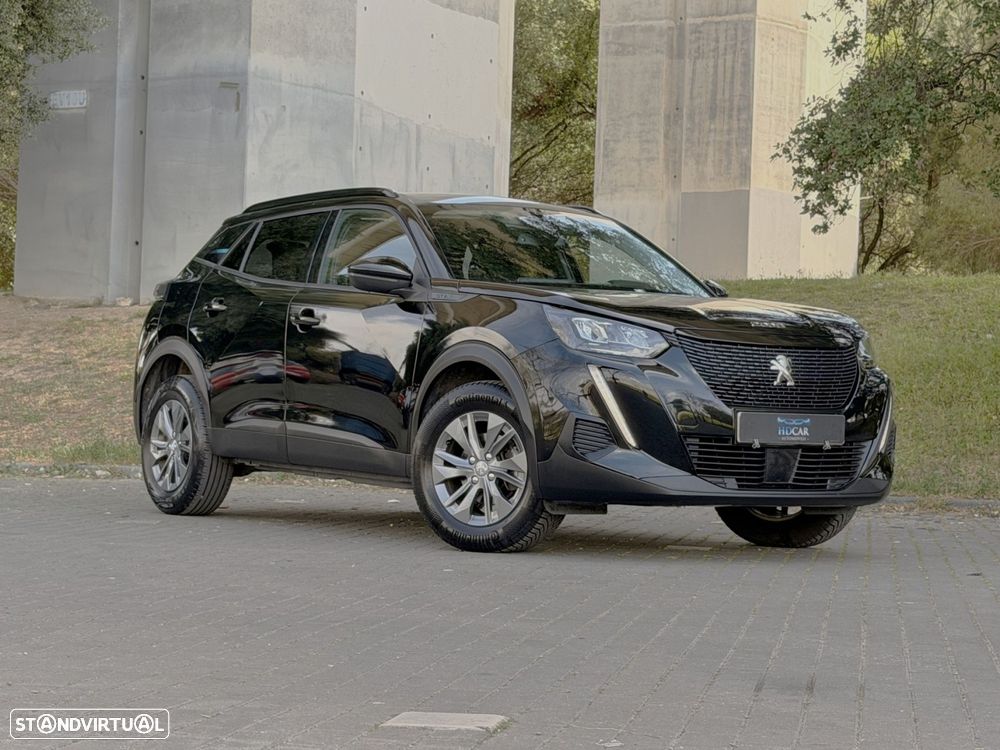 Peugeot 2008 1.2 PureTech Signature - 4