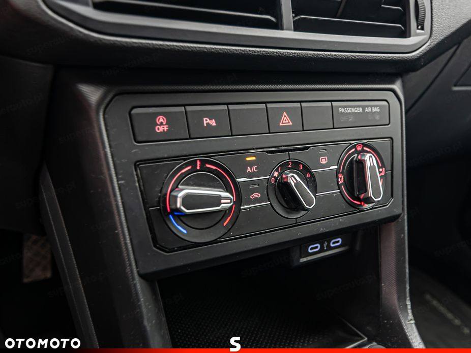 Volkswagen T-Cross 1.0 TSI - 17