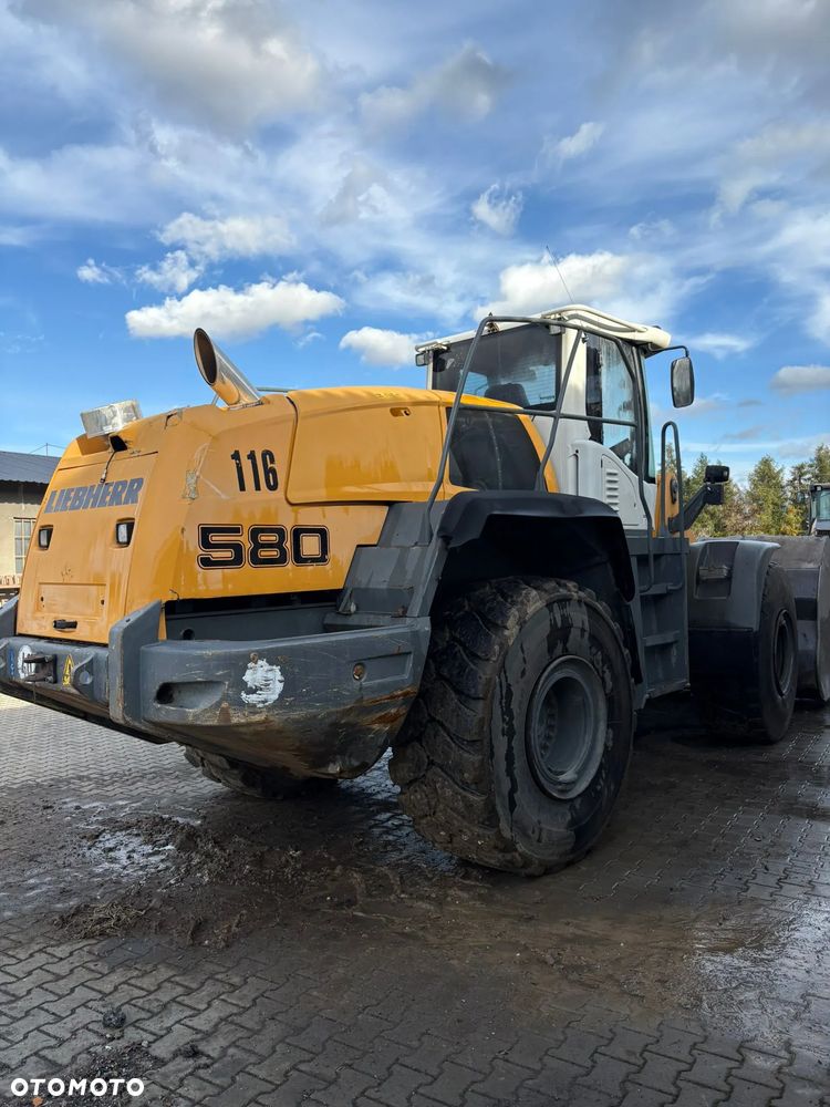 Liebherr L580 - 12