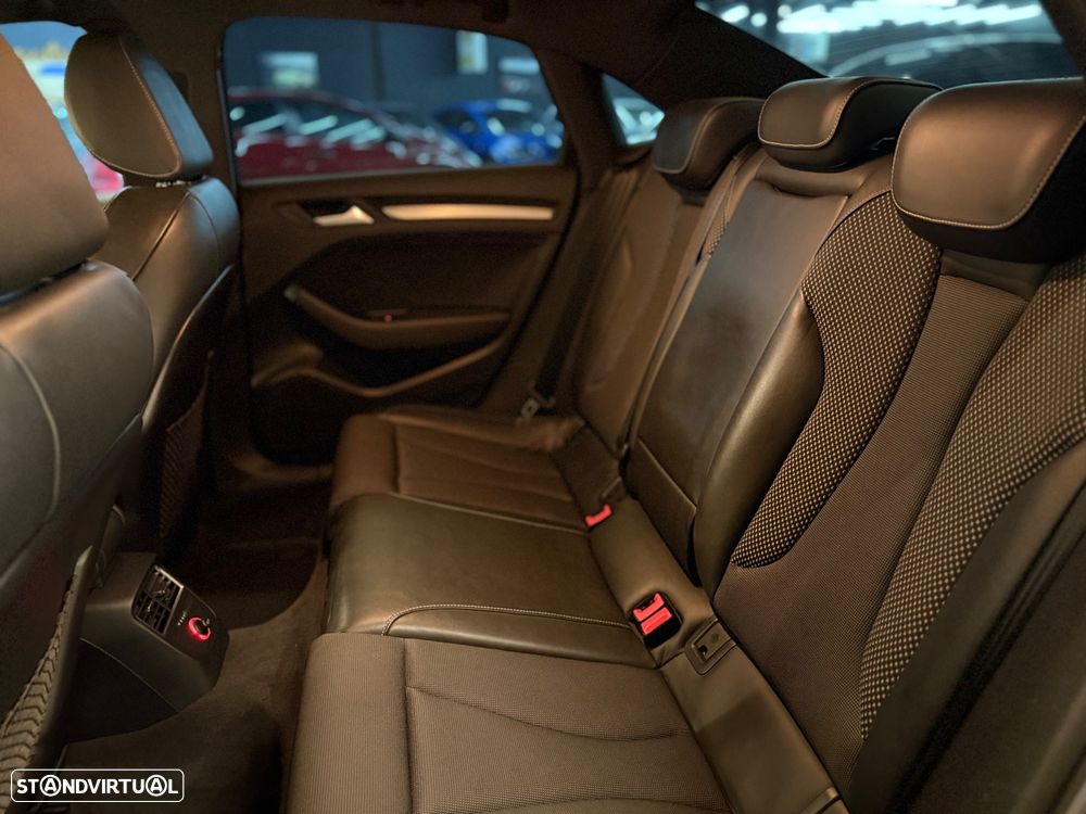 Audi A3 Limousine 2.0 TDI S line Sport Pack - 22