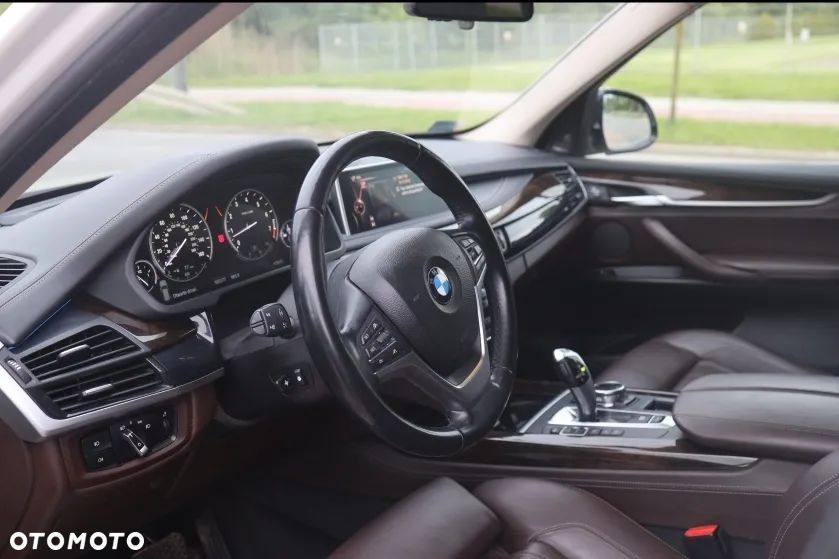 BMW X5 xDrive35i - 6