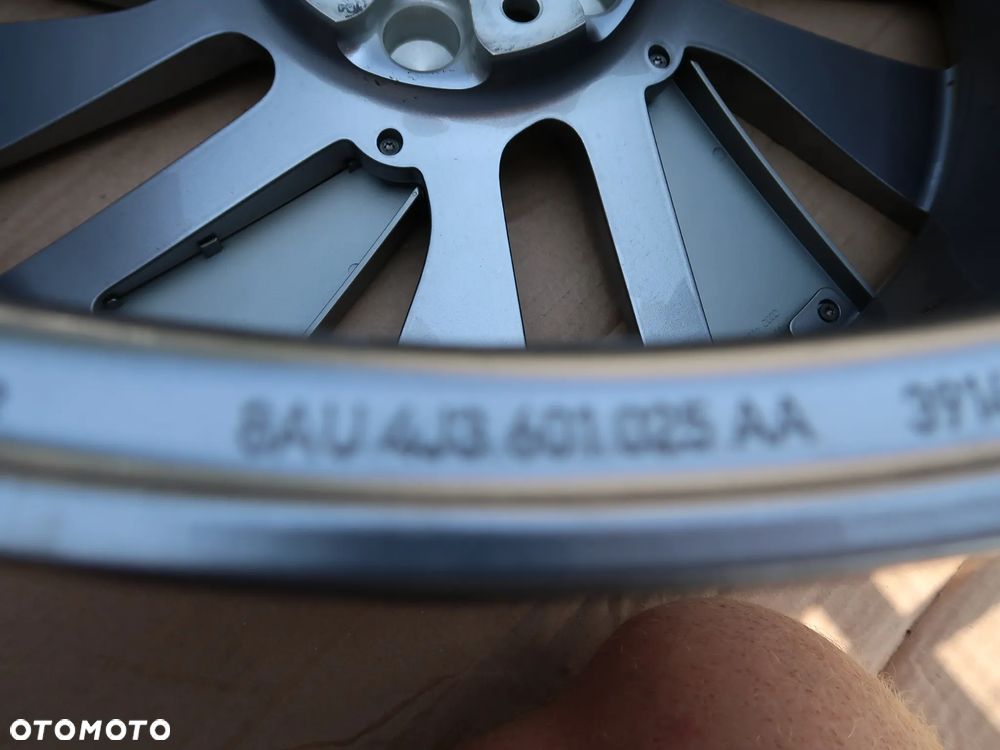 FELGA AUDI E-TRON 21'' 4J3601025AA - 6