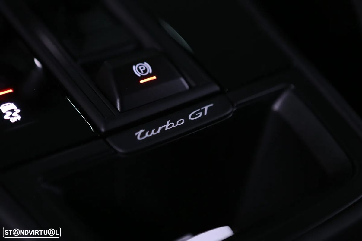 Porsche Cayenne Turbo GT - 36