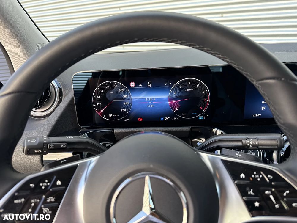 Mercedes-Benz GLA 180 7G-DCT Entry - 25