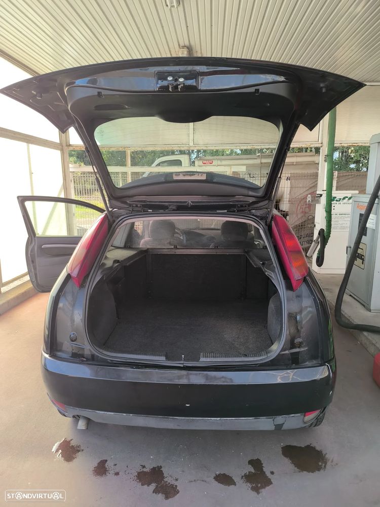 Ford Focus - 2