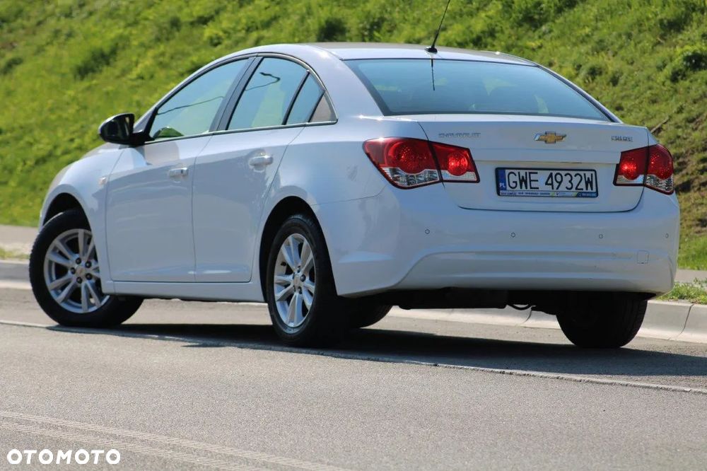 Chevrolet Cruze 1.8 LT - 40