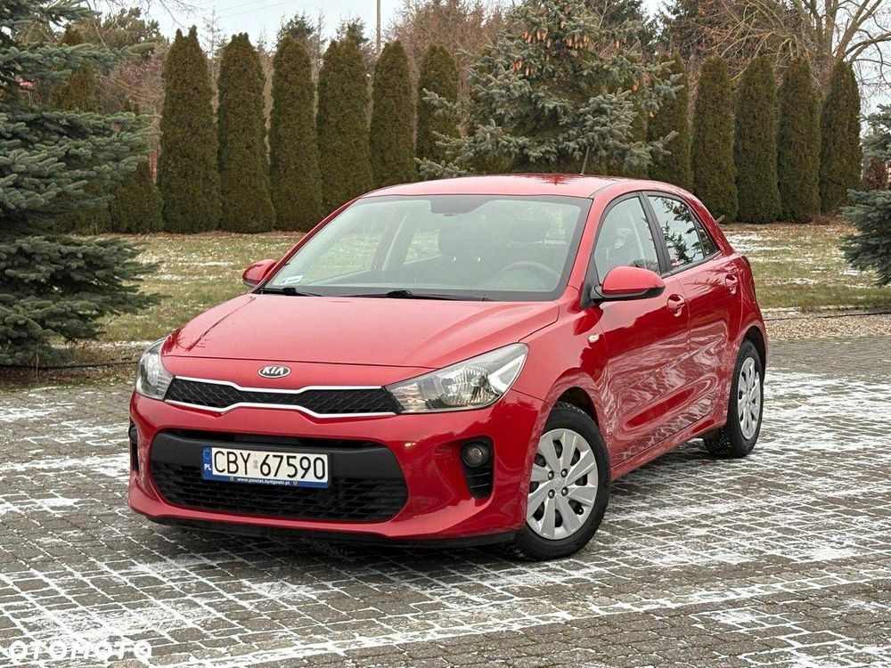 Kia Rio - 12