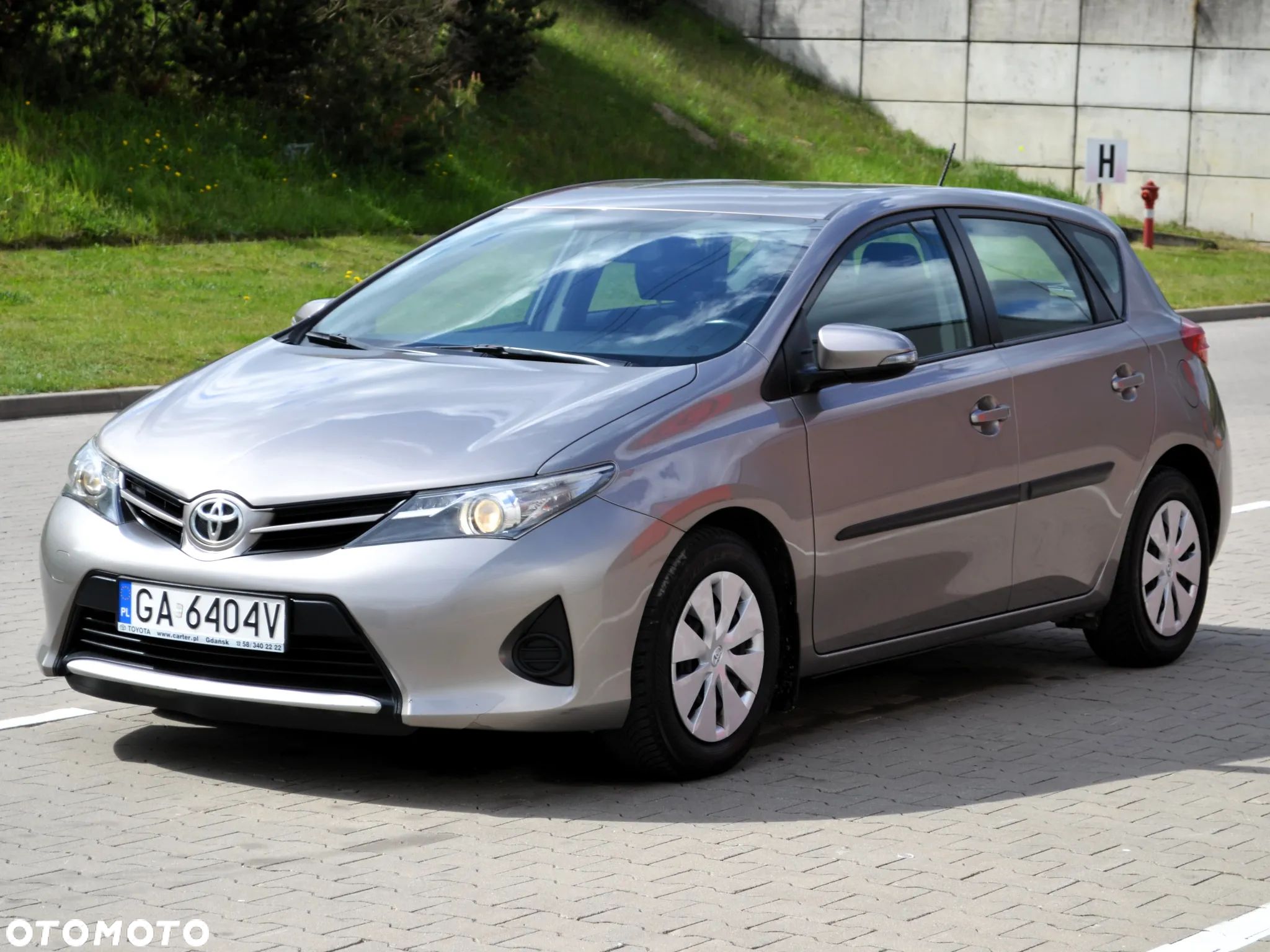 Toyota Auris 1.33 VVT-i Life Comfort - 1