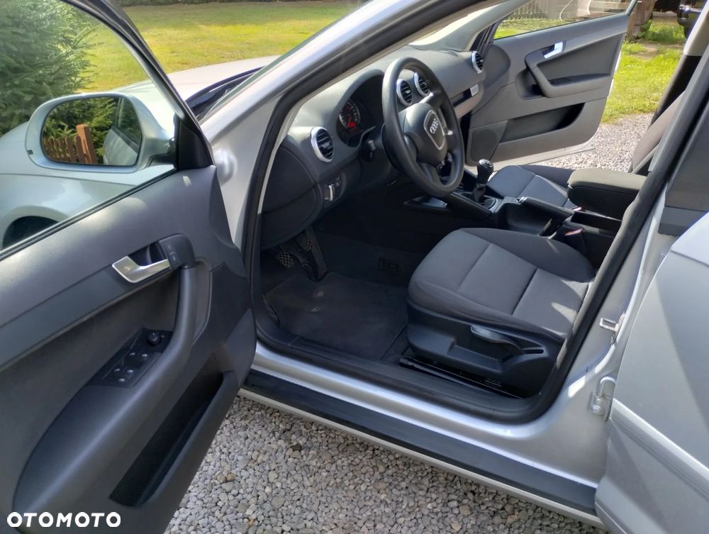 Audi A3 Sportback - 21