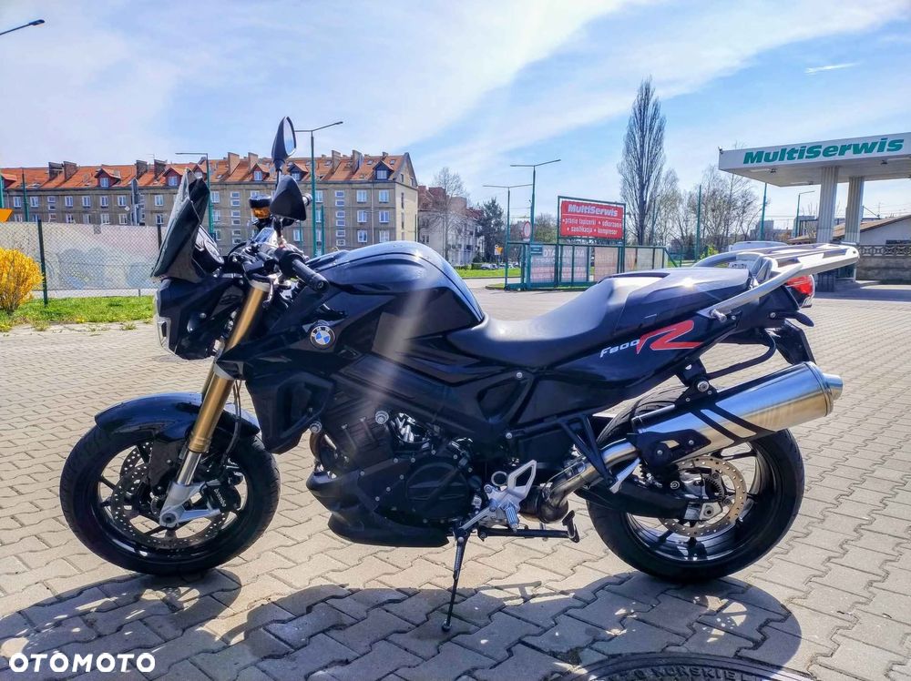 BMW F - 2
