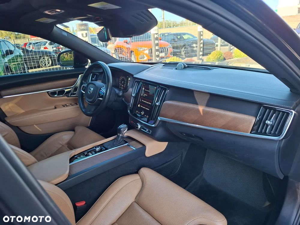 Volvo S90 - 27