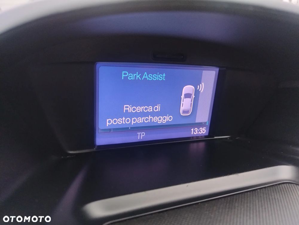 Ford Kuga 2.0 TDCi 4x4 Titanium - 22