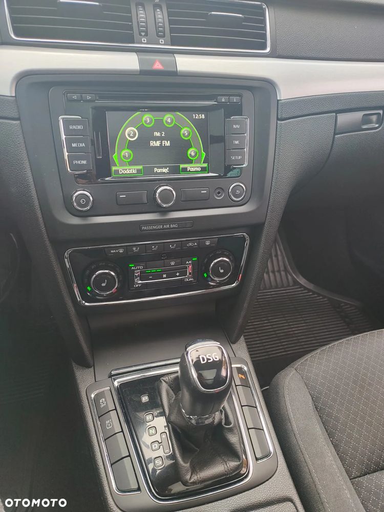 Skoda Superb 1.8 TSI Elegance DSG - 11