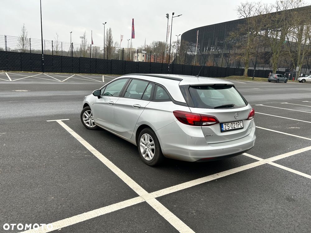 Opel Astra 1.6 CDTI Sport - 4