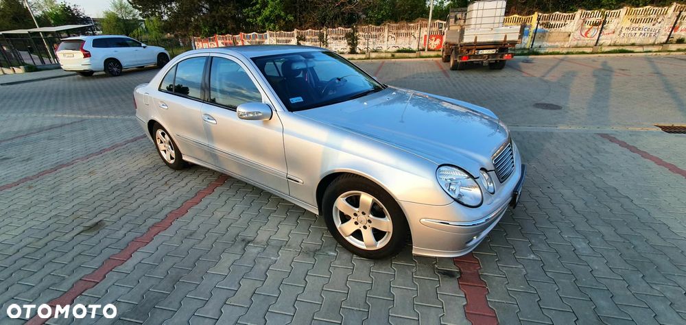 Mercedes-Benz Klasa E 200 Kompressor Avantgarde - 2